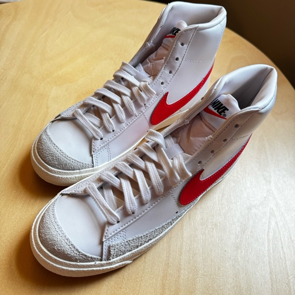 Size 6.5 Womens Nike Blazer Mid '77 Shoes New - Picture 4 of 8